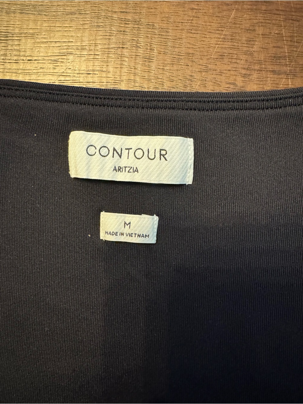 Aritzia Sweetheart Contour Top - Picture 3 of 4